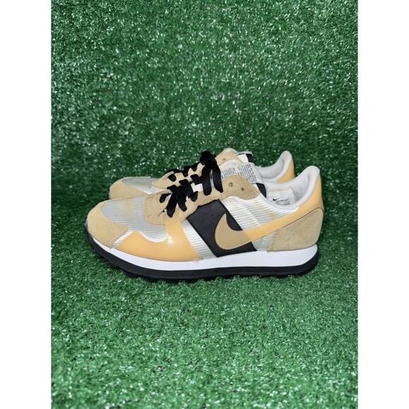 Nike V-Love OX Sneakers Women’s Size 5 Beige White Athletic Mesh Running Shoes - Picture 4 of 9